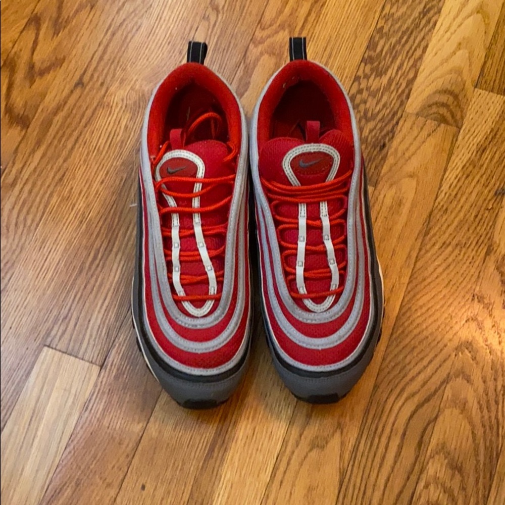 Nike air max’s 11
